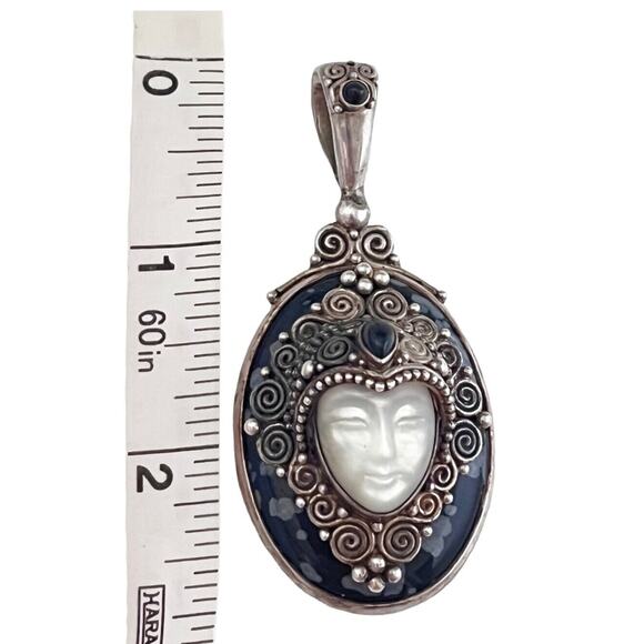 925 Silver Sajen Goddess Face Mother of Pearl PENDANT Black Obsidian Onyx Gems - Picture 2 of 8